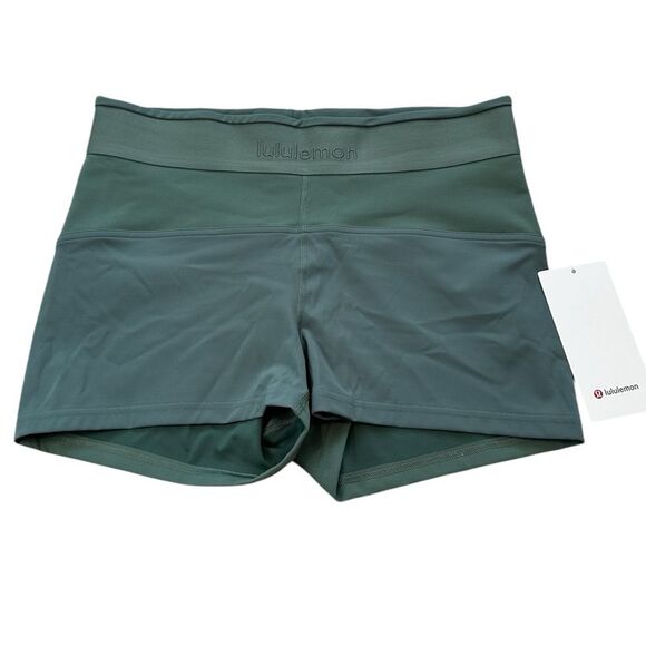 Lululemon License to Train Shorts LOGO Size 12 NWT $88 Grey Eucalyptus - Picture 1 of 7